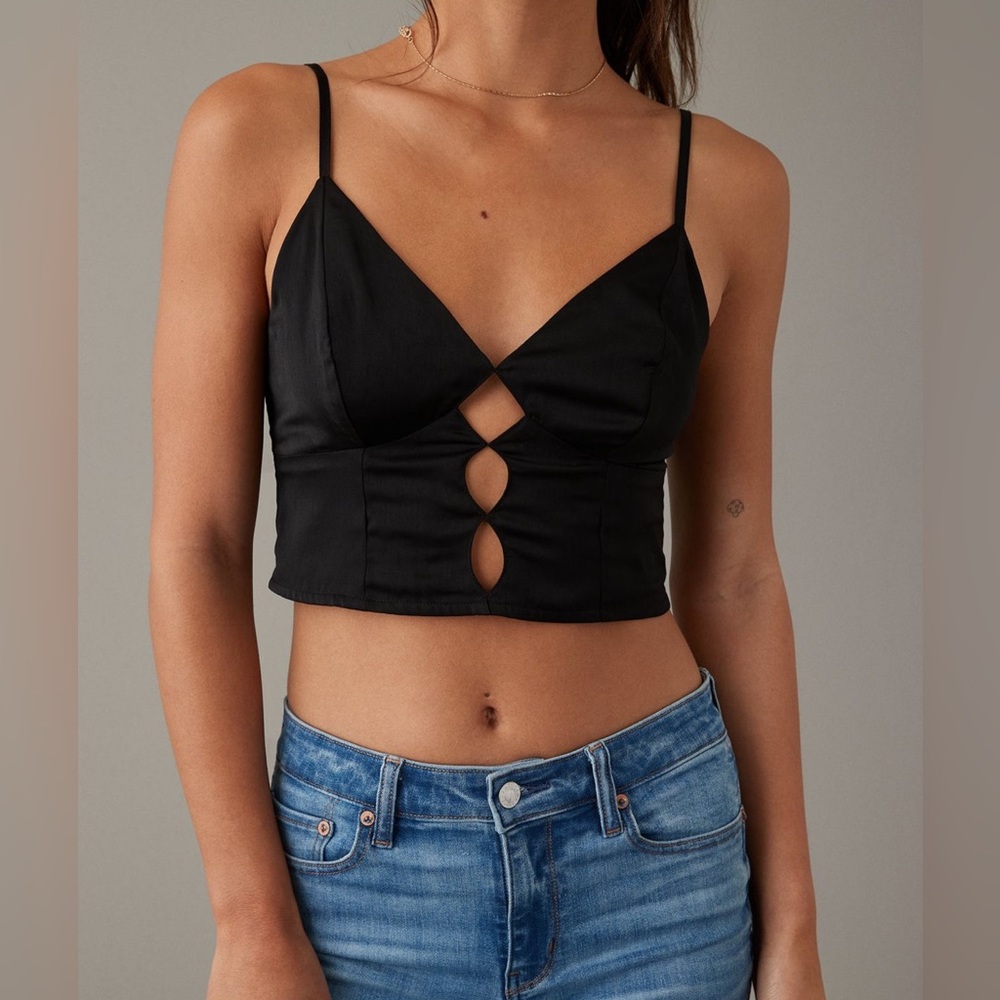 AE Cropped Silky Keyhole Cami